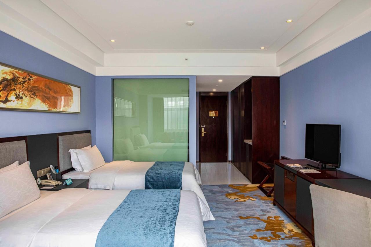 Novotel Guiyang Panjiang Exterior foto